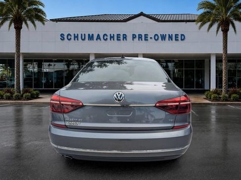 Used 2017 Volkswagen Passat 1.8T SE FWD image 6