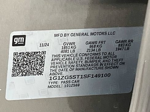 Used 2025 Chevrolet Malibu RS FWD image 30