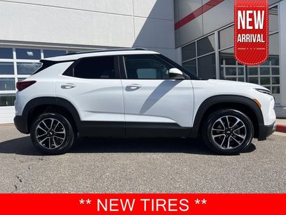 Used 2024 Chevrolet TrailBlazer LT w/ Driver Confidence Package