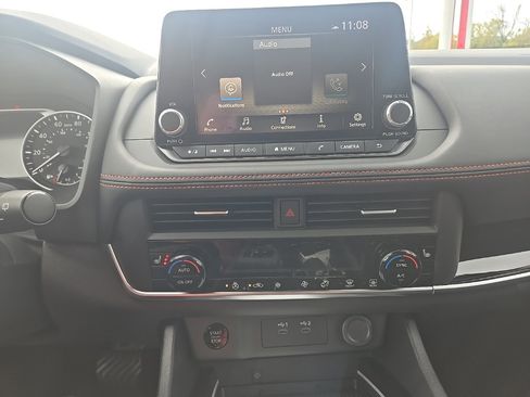 New 2026 Nissan Rogue SV w/ Rock Creek Premium Package image 20