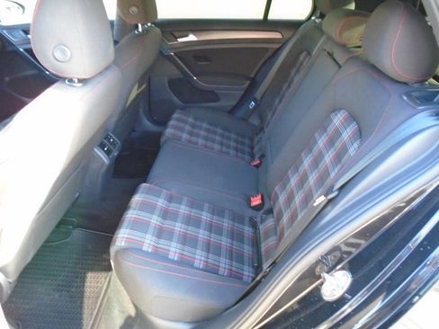 Used 2019 Volkswagen GTI S w/ Driver Assistance Package image 10