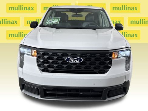 New 2026 Ford Maverick XLT image 18