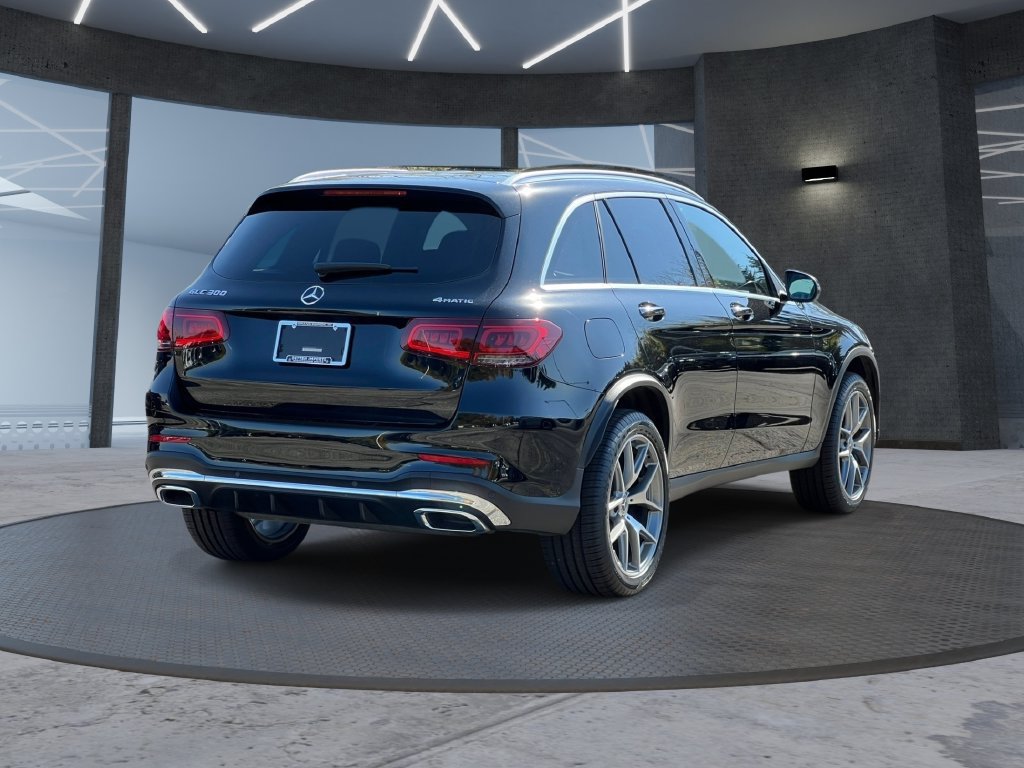 Certified 2022 Mercedes-Benz GLC 300 4MATIC image 4