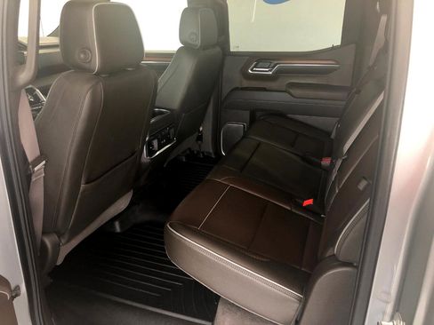 Used 2025 GMC Sierra 1500 Denali w/ Denali Reserve Package image 10