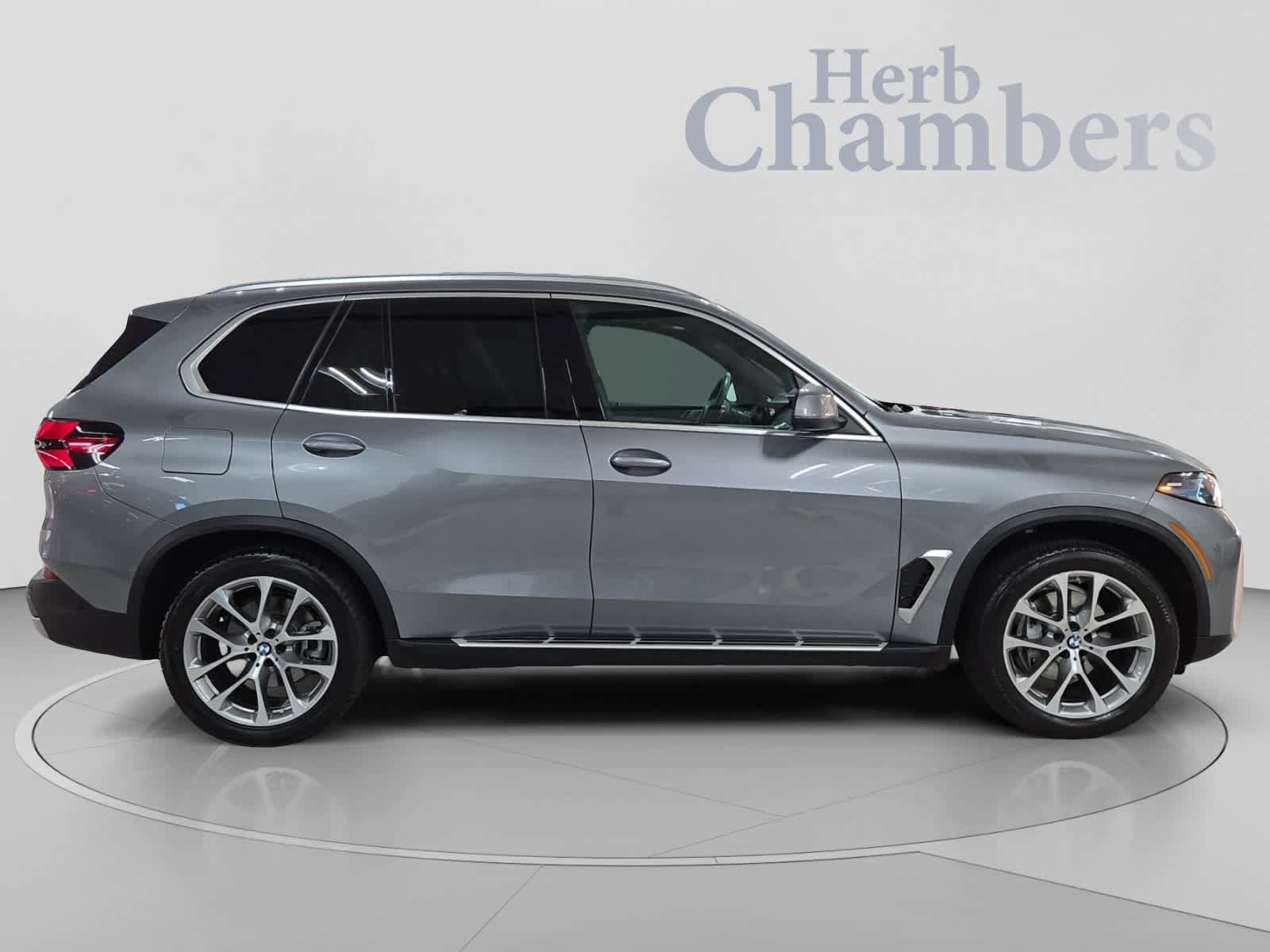 Used 2026 BMW X5 xDrive40i AWD/4WD image 11