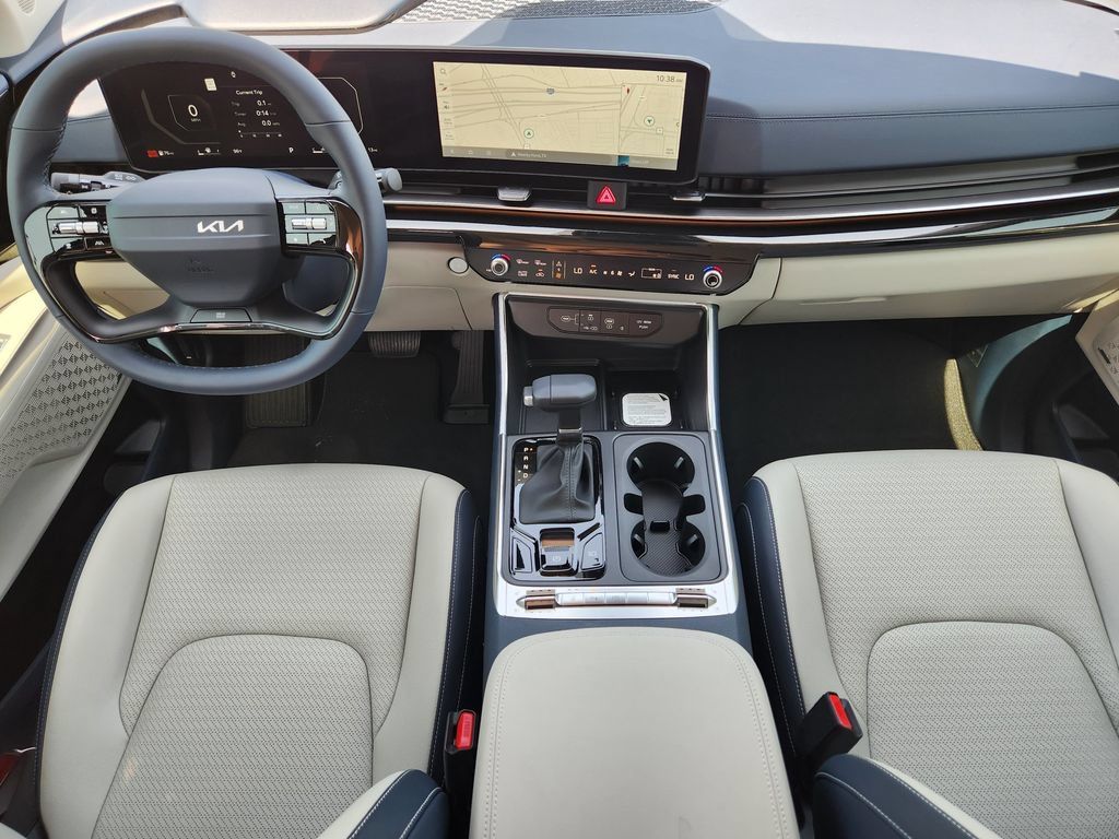 New 2027 Kia Carnival SX Prestige FWD image 18