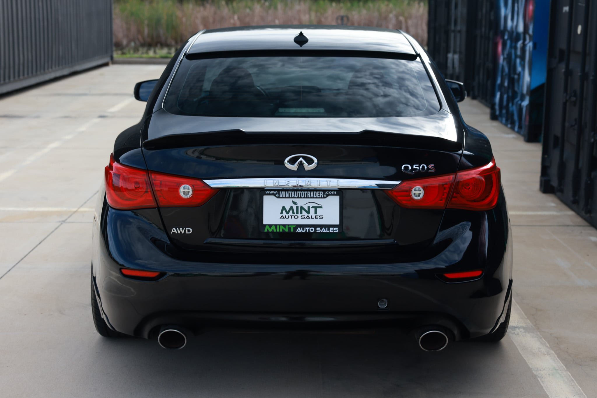 Used 2015 INFINITI Q50 Premium w/ Navigation Package AWD/4WD image 13
