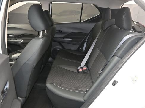 Used 2024 Nissan Kicks SV FWD image 16