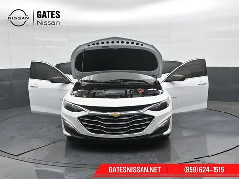 Used 2022 Chevrolet Malibu LS image 50