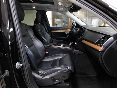 Used 2019 Volvo XC90 T6 Inscription image 96