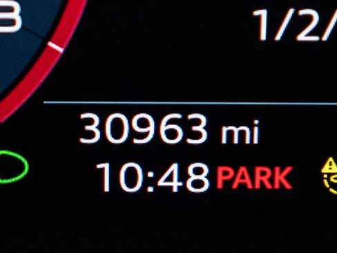 Used 2023 Audi Q3 2.0T Premium w/ Convenience Package image 39