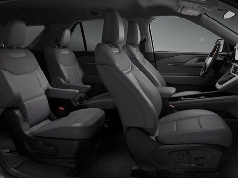 New 2026 Ford Explorer Active w/ Active Comfort Package image 31
