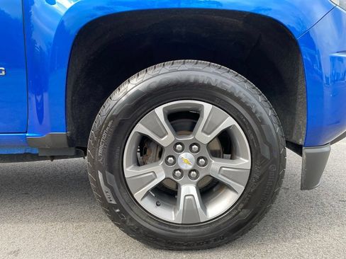 Used 2019 Chevrolet Colorado Z71 AWD/4WD image 9