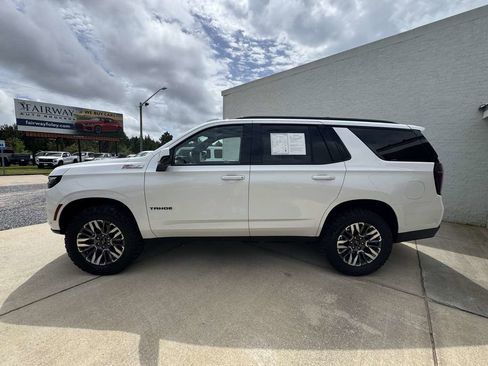Used 2025 Chevrolet Tahoe Z71 AWD/4WD image 36
