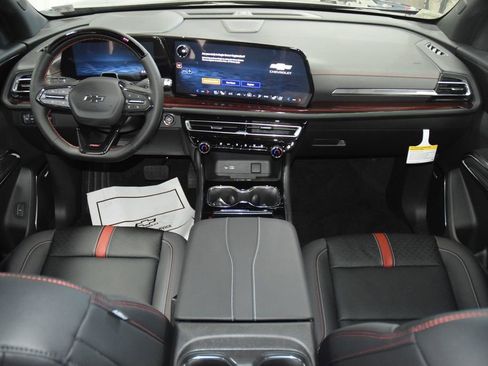New 2026 Chevrolet Traverse RS AWD/4WD image 23