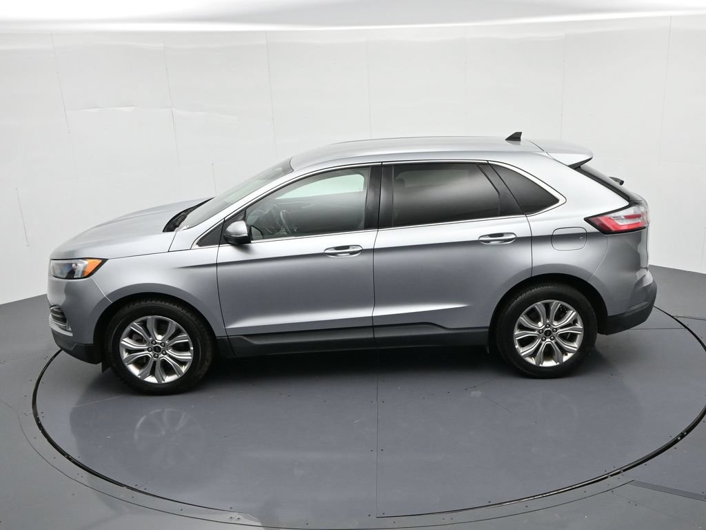 Used 2024 Ford Edge Titanium AWD/4WD image 18