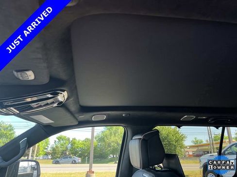 Certified 2024 Jeep Grand Wagoneer Series III w/ Rear Seat Video Group 1 image 31