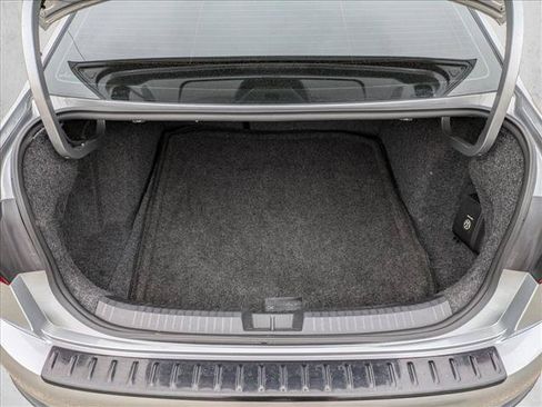 Used 2023 Volkswagen Jetta Sport FWD image 6