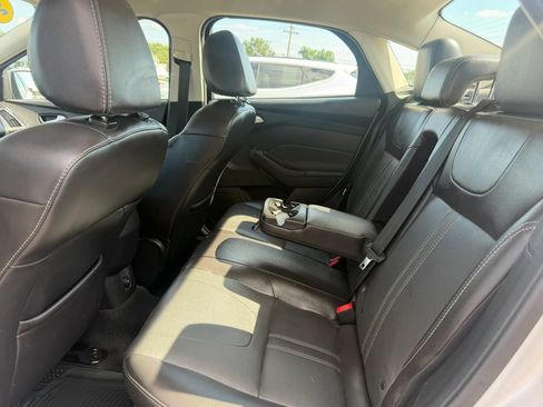 Used 2014 Ford Focus SE w/ Equipment Group 201A FWD image 13