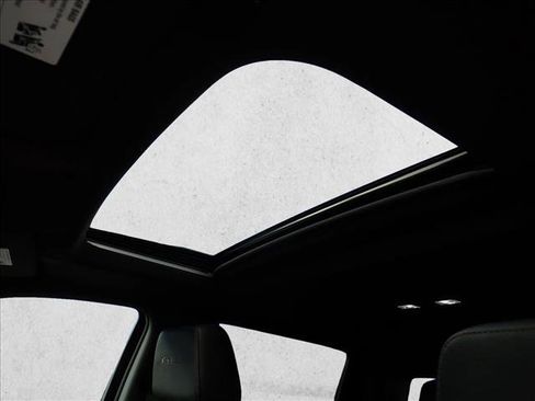 Used 2021 GMC Sierra 1500 AT4 w/ AT4 Preferred Package image 17