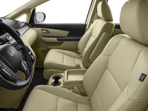 Used 2016 Honda Odyssey Touring Elite image 8