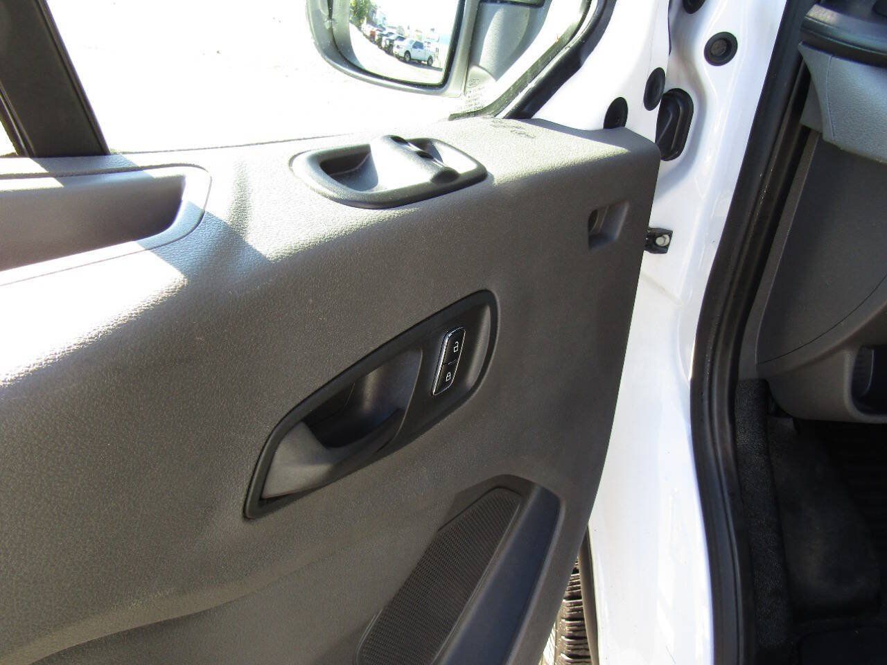 Used 2025 Ford Transit 250 Low Roof w/ Exterior Upgrade Package RWD image 17