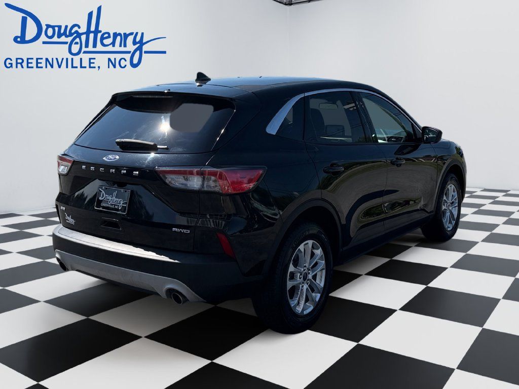 Used 2022 Ford Escape SE AWD/4WD image 5