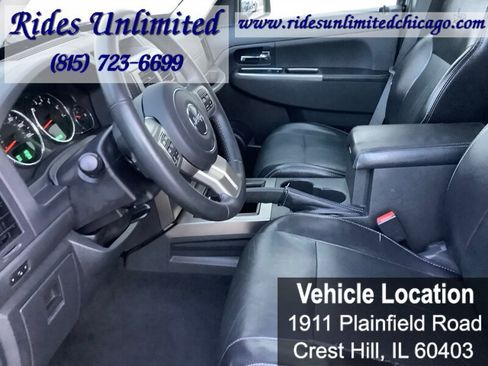 Used 2012 Jeep Liberty Limited Jet w/ Comfort/Convenience Group image 17