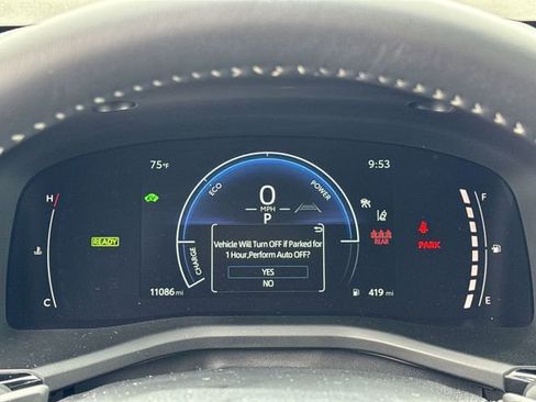 Used 2025 Toyota Camry SE FWD image 14