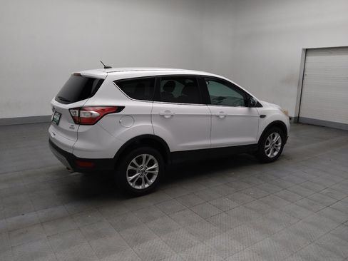 Used 2017 Ford Escape SE image 10