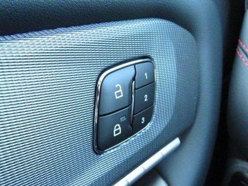 New 2026 Ford Explorer ST image 27