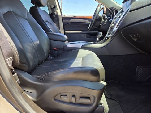 Used 2012 Cadillac SRX Luxury FWD image 12