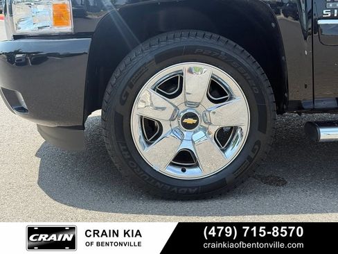 Used 2011 Chevrolet Silverado 1500 LT w/ Texas Edition RWD image 32