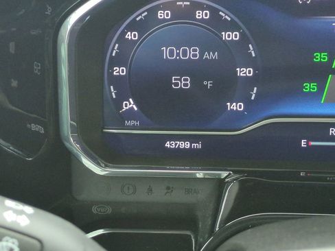 Used 2025 Chevrolet Silverado 1500 LT RWD image 21