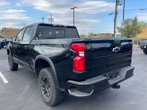 New 2026 Chevrolet Silverado 1500 ZR2 AWD/4WD image 5
