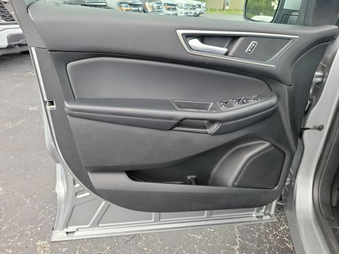 Used 2024 Ford Edge SEL AWD/4WD image 15