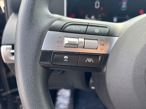 Certified 2025 Hyundai Tucson SEL FWD image 17