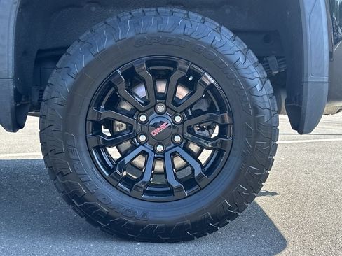 Used 2022 GMC Sierra 1500 AT4X AWD/4WD image 16