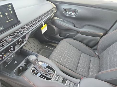 New 2026 Honda HR-V Sport image 24