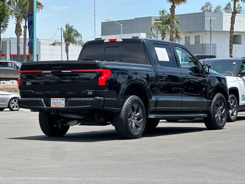 Used 2022 Ford F150 Lightning Lariat AWD/4WD image 3