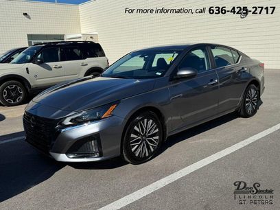 Used 2024 Nissan Altima 2.5 SV w/ SV Premium Package