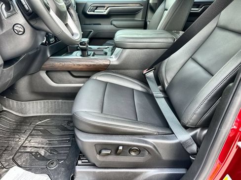 New 2026 GMC Sierra 1500 SLT AWD/4WD image 24