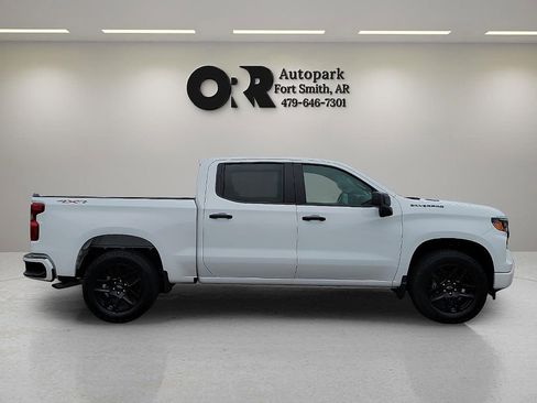 Used 2025 Chevrolet Silverado 1500 Custom w/ LPO, Dark Essentials Package image 6