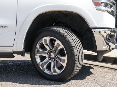Used 2023 RAM 1500 Limited AWD/4WD image 13