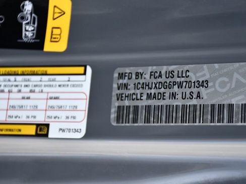 Used 2023 Jeep Wrangler Unlimited Sport AWD/4WD image 25