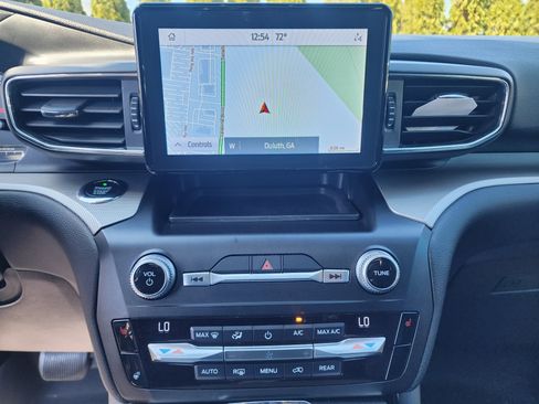 Used 2020 Ford Explorer XLT w/ Equipment Group 202A image 34