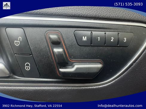 Used 2016 Mercedes-Benz GLA 250 4MATIC image 27