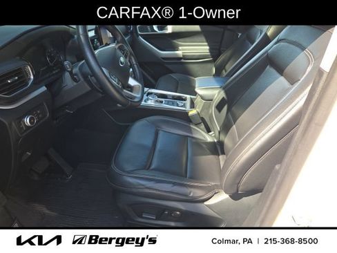 Used 2021 Ford Explorer XLT w/ Equipment Group 202A AWD/4WD image 3
