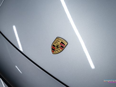 Used 2020 Porsche 911 Carrera 4S w/ Premium Package AWD/4WD image 34