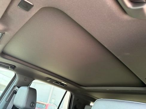 Used 2023 Chevrolet Tahoe LT w/ LT Signature Plus Package AWD/4WD image 16